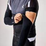 CUBE BLACKLINE Arm Warmers black