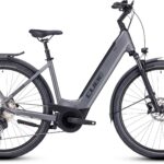 C 631152 W Cube Touring Hybrid Exc Easy Entry 625 Grey´n´metal