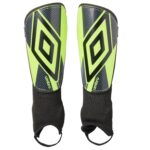 Umbro Ceramica Guard With Sock