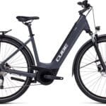 Cube Touring Hybrid ONE 625 grey´n´white