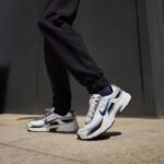 NIKE INITIATOR