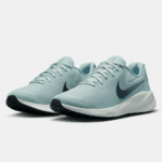 NIKE REVOLUTION 7/011